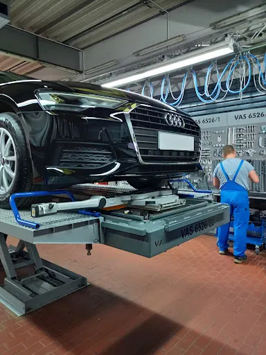 Centrum Napraw Powypadkowych – LELLEK Opole