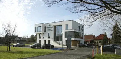 lek. Bartosz Ptak, Dermatolog